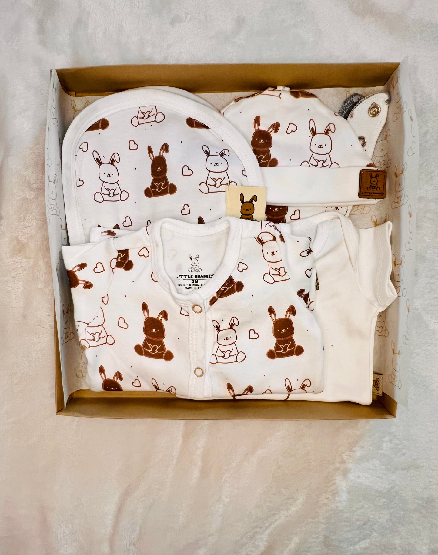 Little Bunnies Signature Logo 6 Pieces Hospital Set