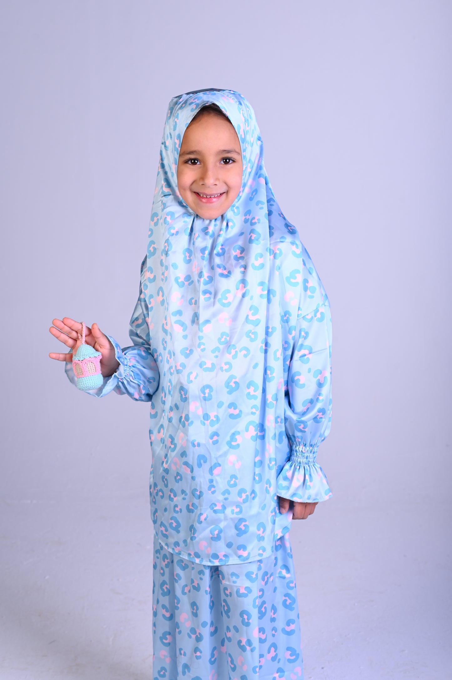 Blue Leopard Satin Isdal Set Box